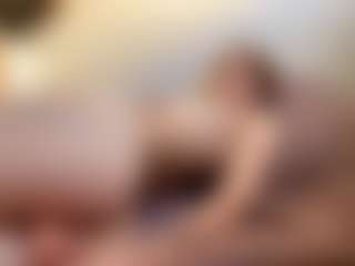 Live cam show with EustoliaWallett - Striptease on Camsoda