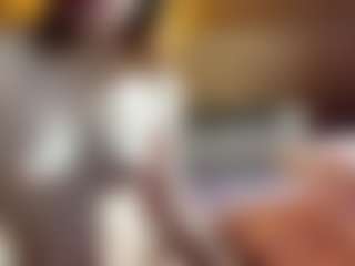 Live cam show with EustoliaWallett - Smoking on Camsoda