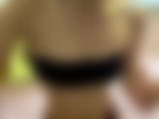 Live cam show with EustoliaWallett - Blonde Hair Middle Aged on sexylivex.com