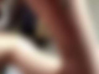 Live cam show with EustoliaWallett - Green Eyes on sexylive.show