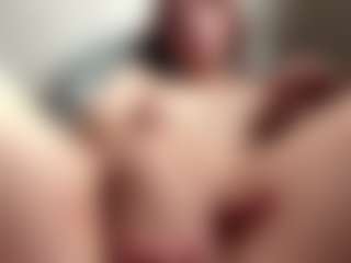 Live cam show with EustoliaWallett - Blonde Hair Petite on live.xheat.ai