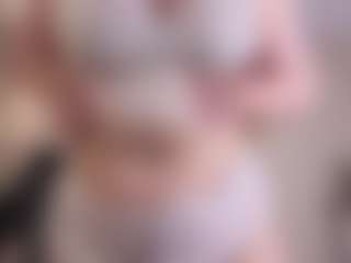 GiannaHumphreys's Live Sex Cam Show