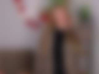 Live cam show with KeilaniHowarth - New Young Adult on StripNow