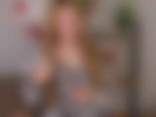 Live cam show with KeilaniHowarth - Blonde Hair Curvy on Camsoda