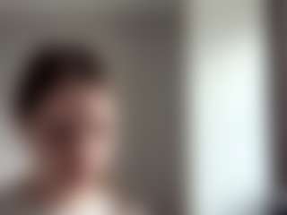Live cam show with KittieHirkaler - Handjob on Soda Cam