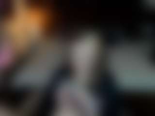 Live cam show with Les-Moonie - Lush Brown Hair on SinfulBabes