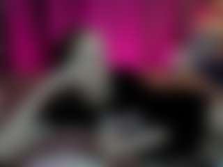 Live cam show with Les-Moonie - College on StripNow