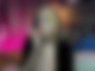 Live cam show with Les-Moonie - Green Eyes on slutload