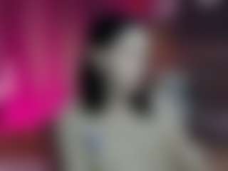 Live cam show with Les-Moonie - Green Eyes on CamwithHer