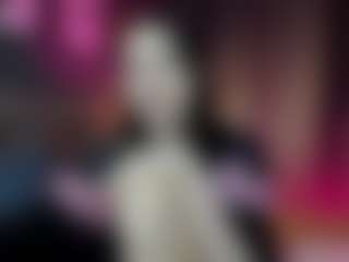 Live cam show with Les-Moonie - Green Eyes on CamwithHer