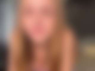 LorenGliues's Live Sex Cam Show