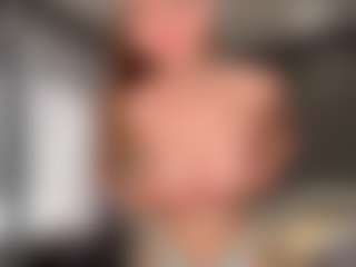 LorenGliues's Live Sex Cam Show