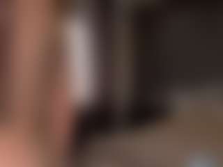 Live cam show with LorenGliues - New Squirt on PervPlay.com