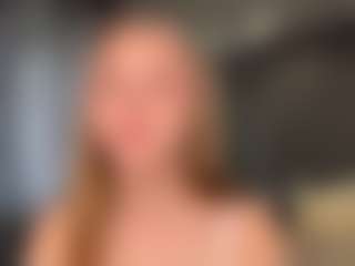 LorenGliues's Live Sex Cam Show