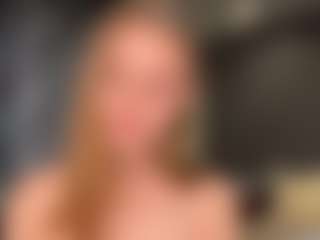 Live cam show with LorenGliues - Big Tits on slutload