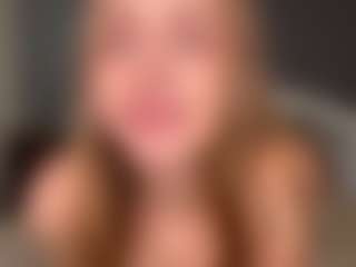LorenGliues's Live Sex Cam Show