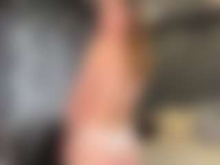 LorenGliues's Live Sex Cam Show