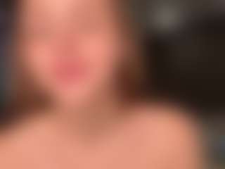 LorenGliues's Live Sex Cam Show