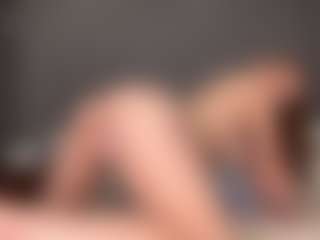 LorenGliues's Live Sex Cam Show