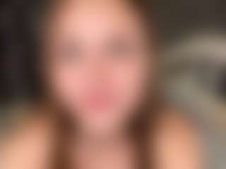 LorenGliues's Live Sex Cam Show