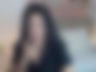 lucia-henao's Live Sex Cam Show