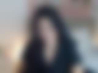 lucia-henao's Live Sex Cam Show