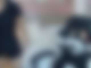 lucia-henao's Live Sex Cam Show