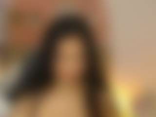 lucia-henao's Live Sex Cam Show
