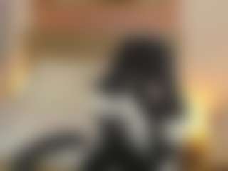 lucia-henao's Live Sex Cam Show