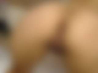 Live cam show with lucia-henao - Sexwebcam Pornstar on xplaylive.com