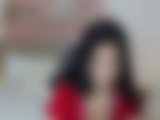 lucia-henao's Live Sex Cam Show