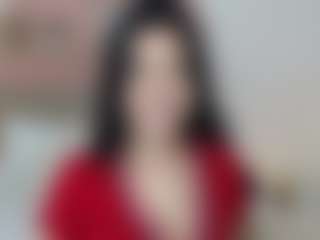lucia-henao's Live Sex Cam Show