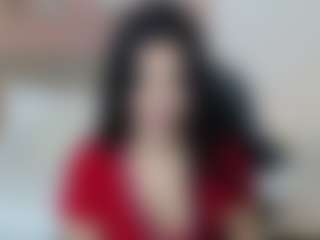 lucia-henao's Live Sex Cam Show