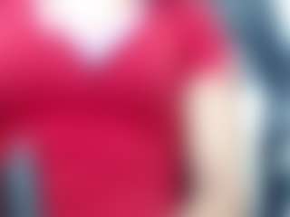 lucia-henao's Live Sex Cam Show