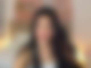 lucia-henao's Live Sex Cam Show