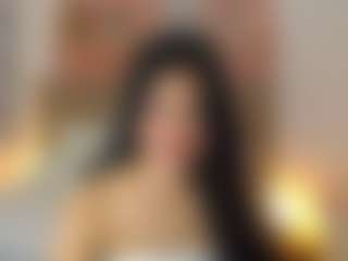 lucia-henao's Live Sex Cam Show