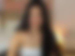 lucia-henao's Live Sex Cam Show