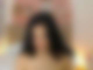 lucia-henao's Live Sex Cam Show
