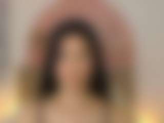 lucia-henao's Live Sex Cam Show