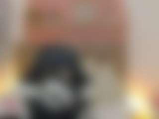 lucia-henao's Live Sex Cam Show