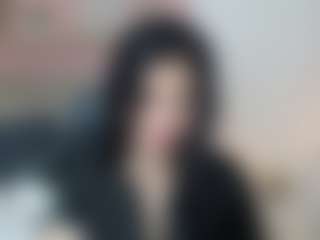 lucia-henao's Live Sex Cam Show