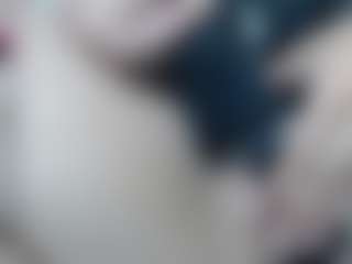 lucia-henao's Live Sex Cam Show