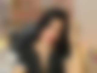 lucia-henao's Live Sex Cam Show