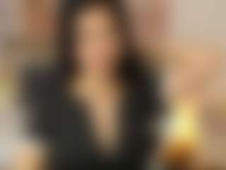 lucia-henao's Live Sex Cam Show