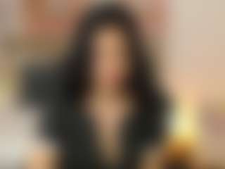 lucia-henao's Live Sex Cam Show