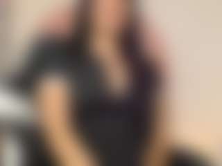 lucia-henao's Live Sex Cam Show