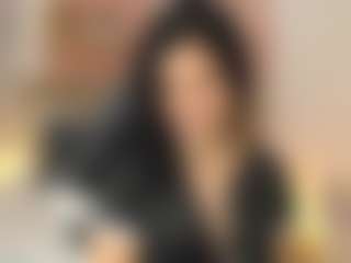 lucia-henao's Live Sex Cam Show