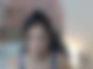 lucia-henao's Live Sex Cam Show