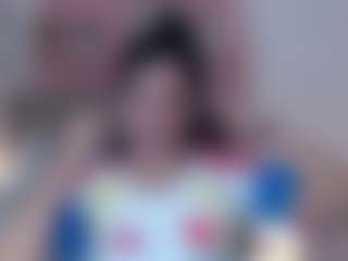 lucia-henao's Live Sex Cam Show