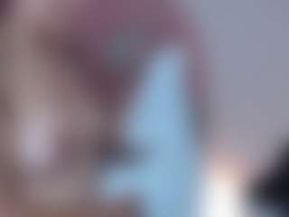 lucia-henao's Live Sex Cam Show